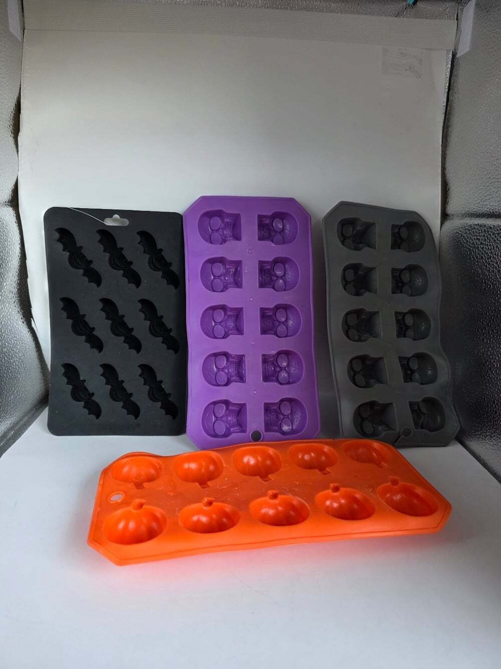 Halloween Silicone Moulds Bats Skulls Pumpkins Four Molds Baking Crafts